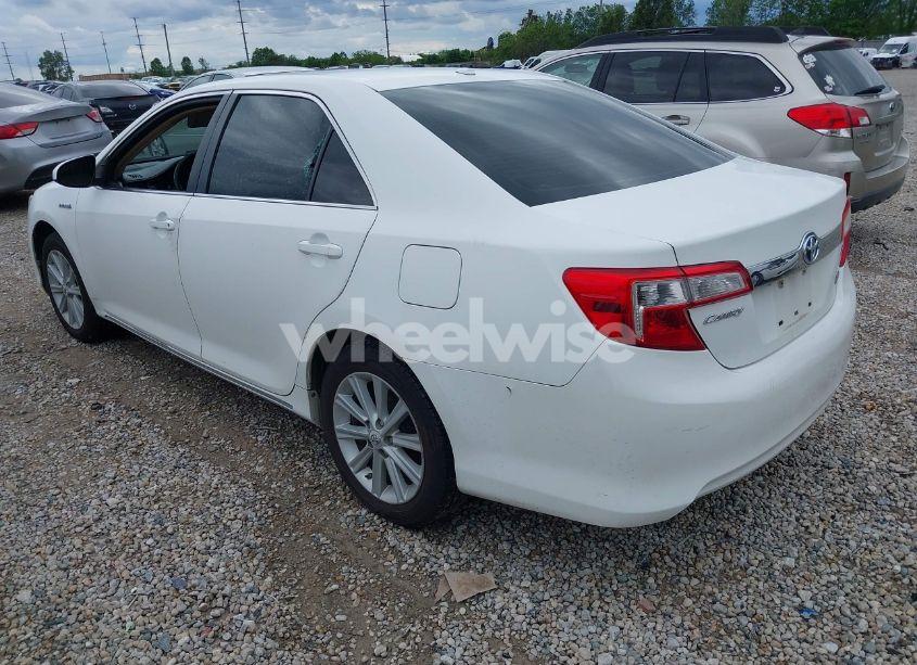 Photo 3 of 2012 Toyota Camry HYBRID LE/XLE (VIN 4T1BD1FK1CU044822)