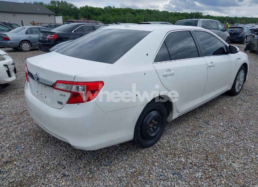 Photo 4 of 2012 Toyota Camry HYBRID LE/XLE (VIN 4T1BD1FK1CU044822)