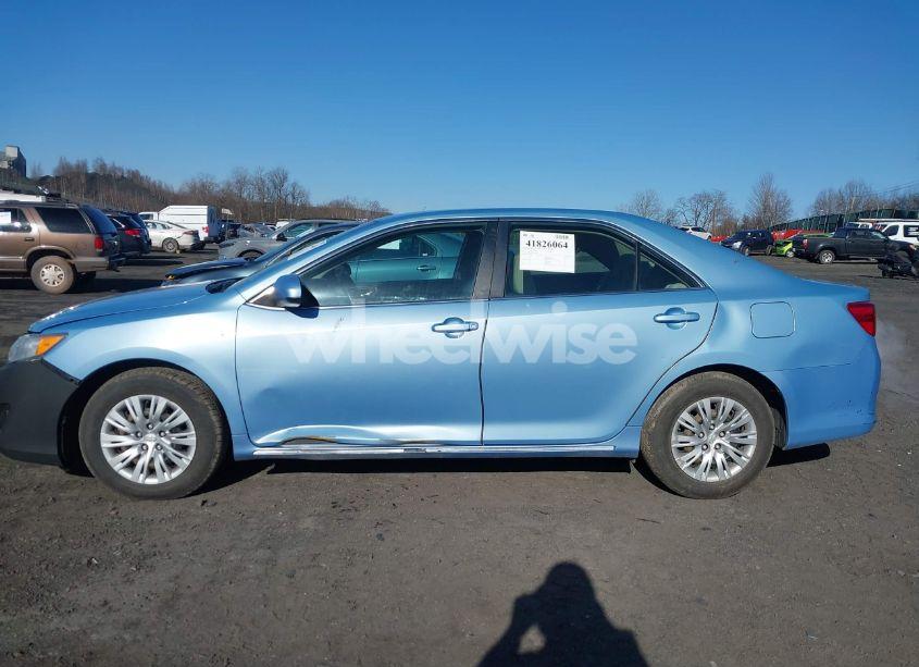 Photo 14 of 2012 Toyota Camry HYBRID LE (VIN 4T1BD1FK1CU045159)