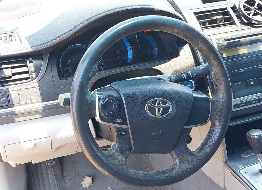 Photo 13 of 2012 Toyota Camry HYBRID LE (VIN 4T1BD1FK1CU056047)