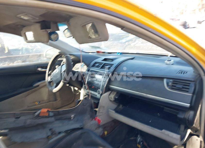 Photo 5 of 2012 Toyota Camry HYBRID LE (VIN 4T1BD1FK1CU056792)