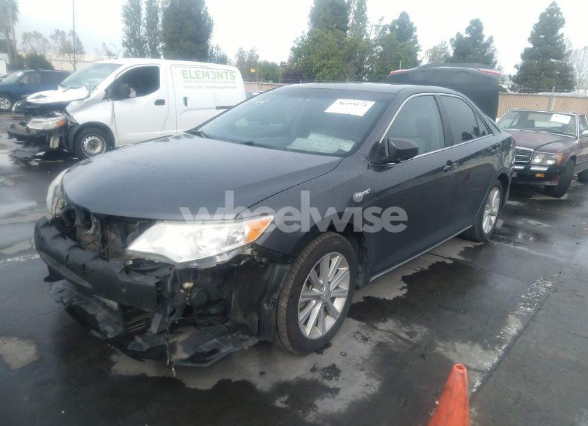 Photo 2 of 2012 Toyota Camry HYBRID XLE (VIN 4T1BD1FK1CU060938)