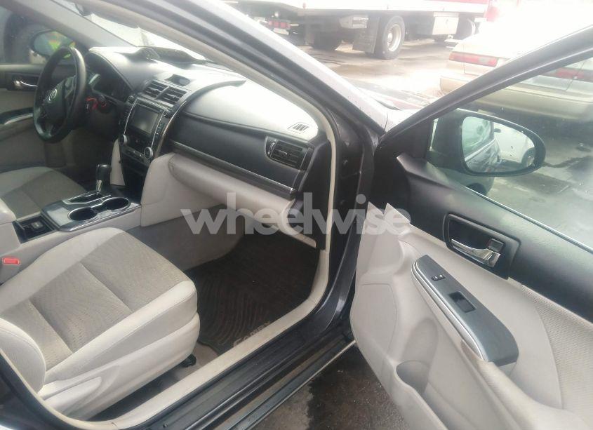 Photo 5 of 2012 Toyota Camry HYBRID XLE (VIN 4T1BD1FK1CU060938)