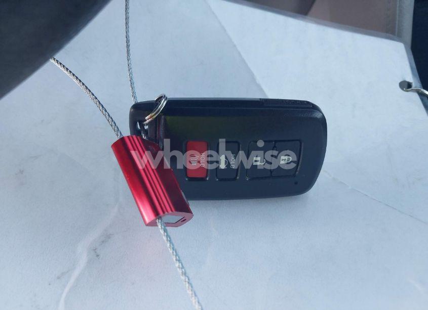 Photo 11 of 2013 Toyota Camry HYBRID LE (VIN 4T1BD1FK1DU071164)