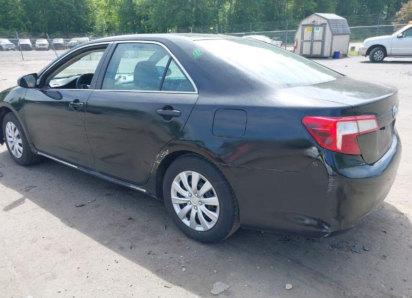 Photo 3 of 2013 Toyota Camry HYBRID LE (VIN 4T1BD1FK1DU079216)