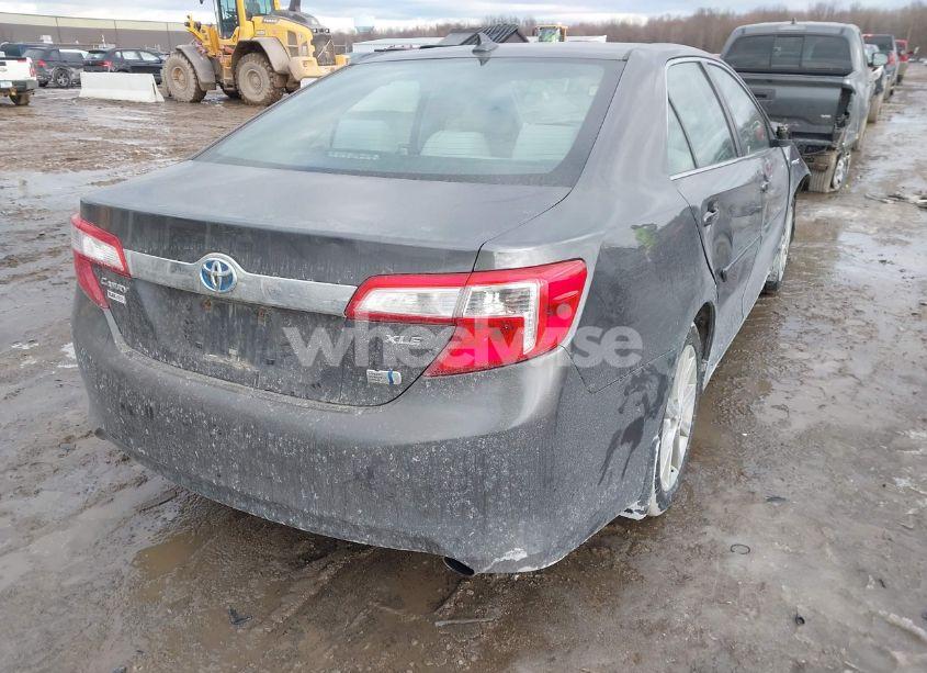 Photo 4 of 2013 Toyota Camry HYBRID XLE (VIN 4T1BD1FK1DU085906)