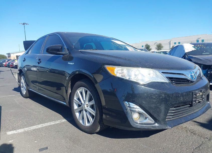 2014 Toyota Camry HYBRID XLE (VIN 4T1BD1FK1EU099211) main photo