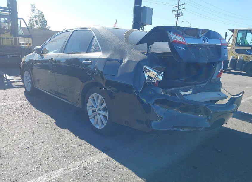 Photo 3 of 2014 Toyota Camry HYBRID XLE (VIN 4T1BD1FK1EU099211)