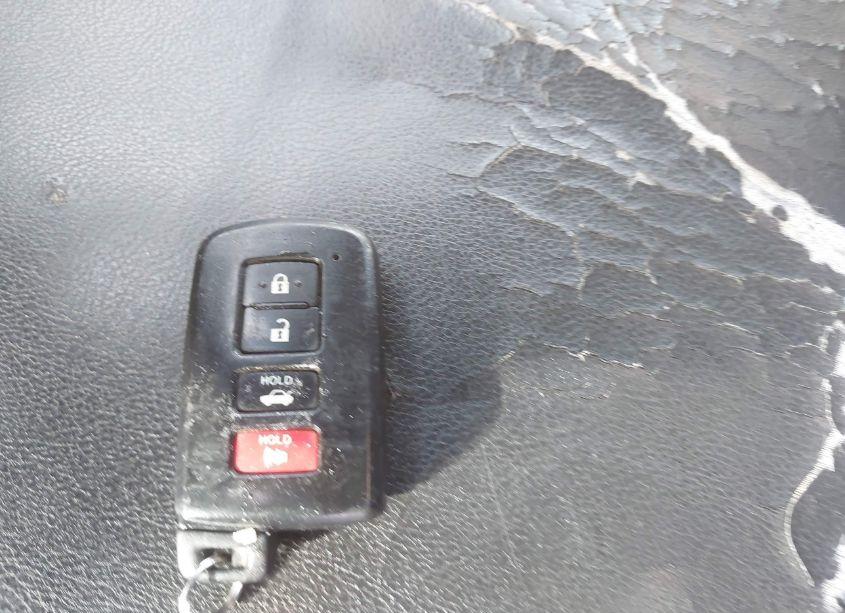 Photo 11 of 2014 Toyota Camry HYBRID LE (VIN 4T1BD1FK1EU101703)