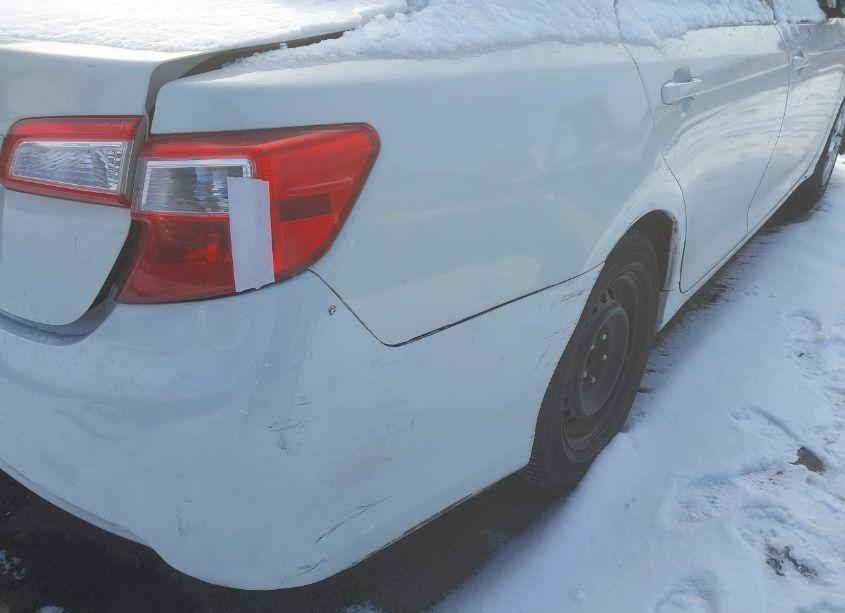 Photo 12 of 2014 Toyota Camry HYBRID LE (VIN 4T1BD1FK1EU101703)