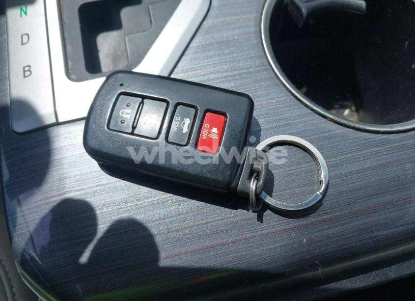 Photo 11 of 2014 Toyota Camry HYBRID LE/SE LIMITED EDITION/XLE (VIN 4T1BD1FK1EU118887)