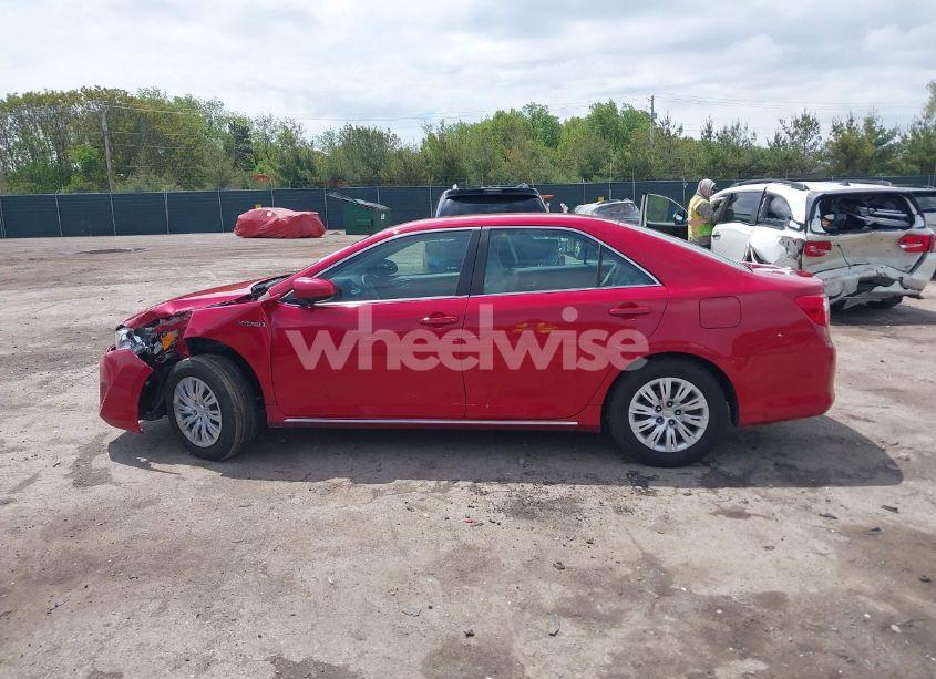 Photo 14 of 2014 Toyota Camry HYBRID LE/SE LIMITED EDITION/XLE (VIN 4T1BD1FK1EU118887)