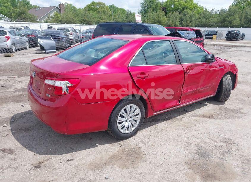 Photo 4 of 2014 Toyota Camry HYBRID LE/SE LIMITED EDITION/XLE (VIN 4T1BD1FK1EU118887)