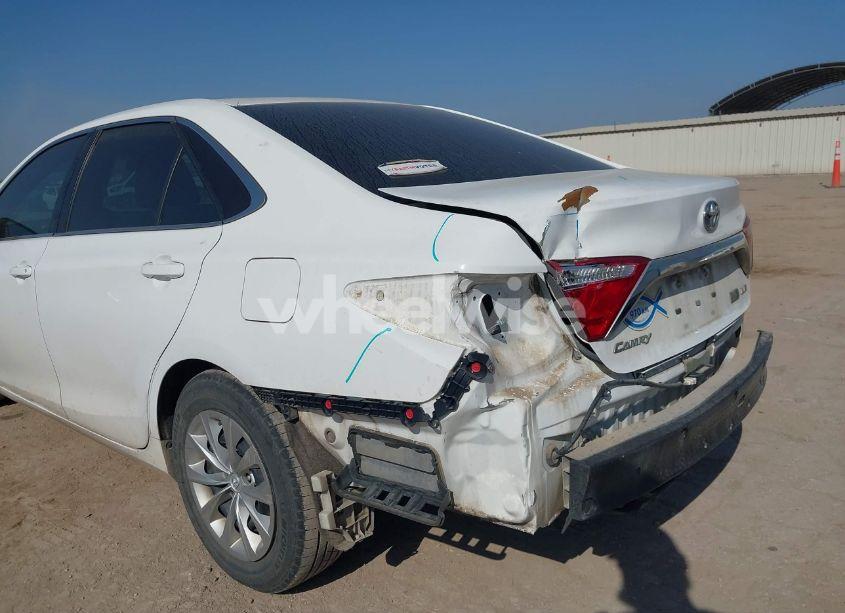 Photo 6 of 2015 Toyota Camry HYBRID LE (VIN 4T1BD1FK1FU153866)