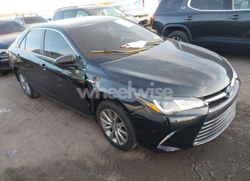 2015 Toyota Camry HYBRID XLE (VIN 4T1BD1FK1FU162583) main photo