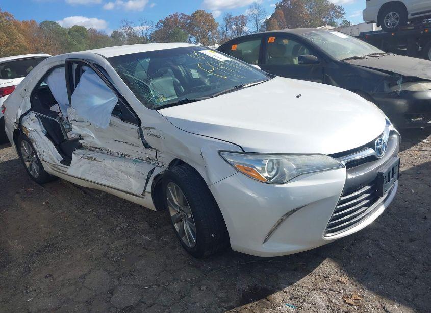 2015 Toyota Camry HYBRID XLE (VIN 4T1BD1FK1FU175656) main photo