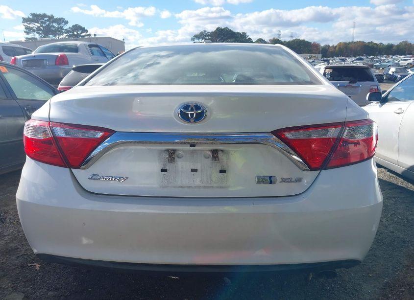 Photo 15 of 2015 Toyota Camry HYBRID XLE (VIN 4T1BD1FK1FU175656)