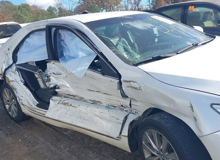 Photo 6 of 2015 Toyota Camry HYBRID XLE (VIN 4T1BD1FK1FU175656)