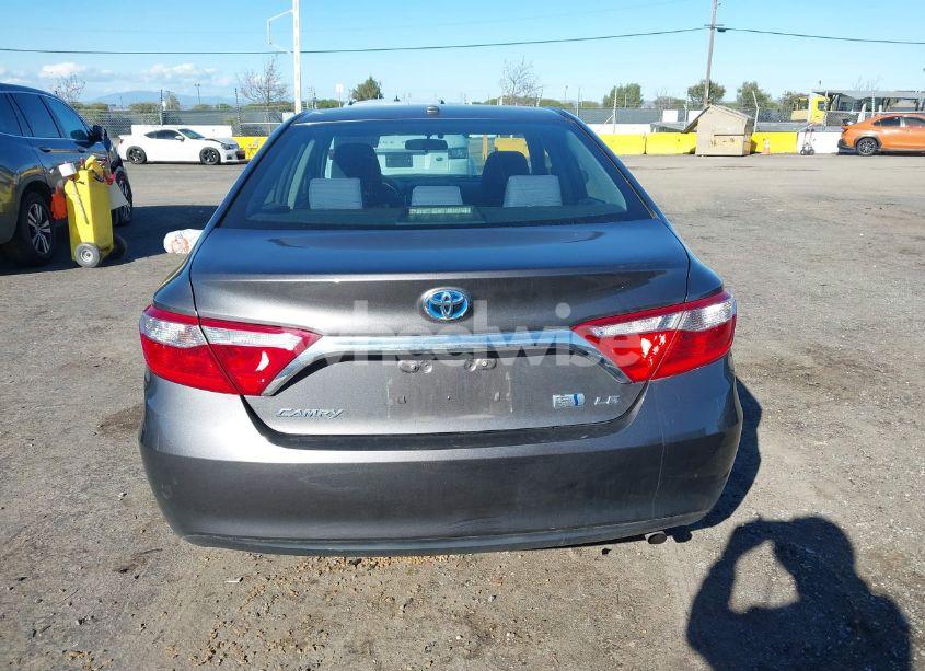 Photo 16 of 2015 Toyota Camry HYBRID LE (VIN 4T1BD1FK1FU175821)
