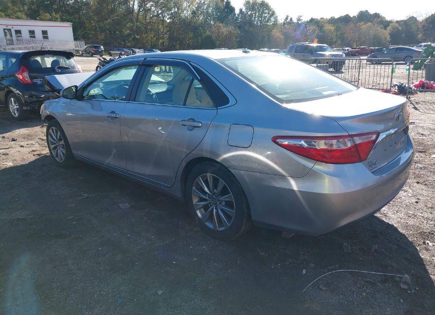 Photo 3 of 2017 Toyota Camry HYBRID XLE (VIN 4T1BD1FK1HU202583)