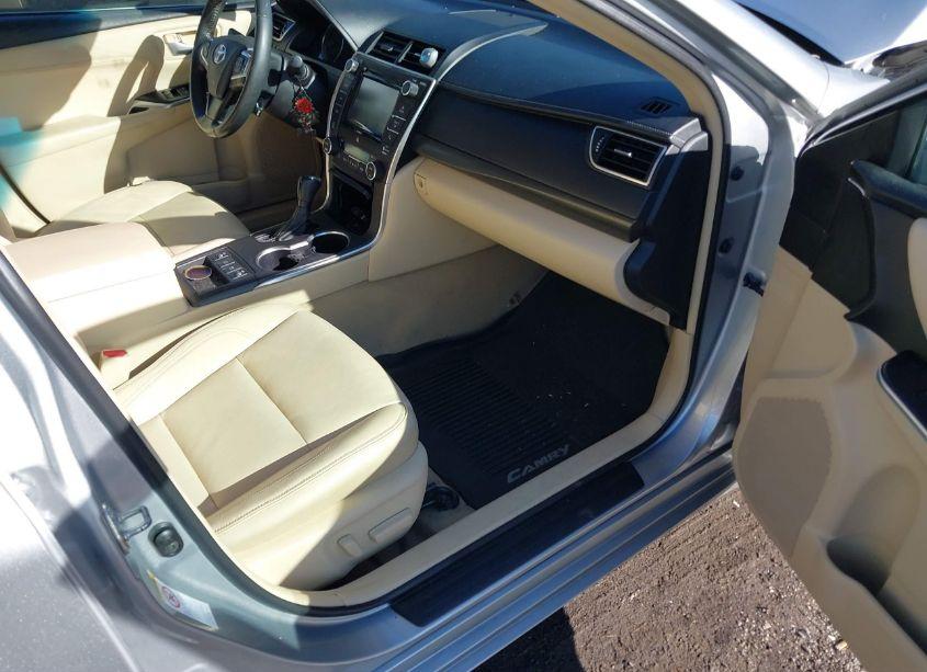 Photo 5 of 2017 Toyota Camry HYBRID XLE (VIN 4T1BD1FK1HU202583)