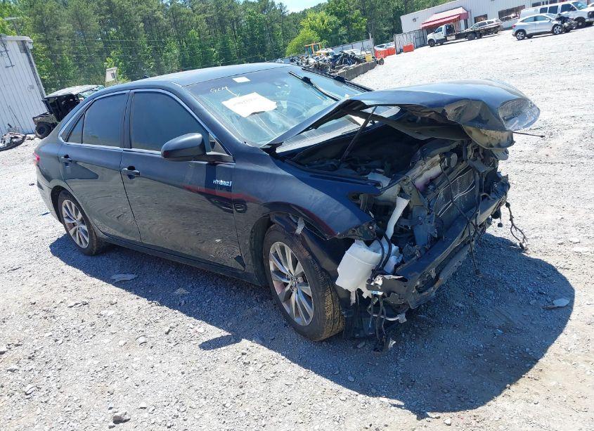 2017 Toyota Camry HYBRID XLE (VIN 4T1BD1FK1HU228584) main photo