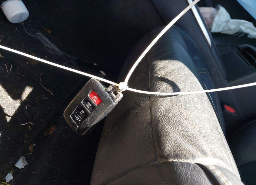 Photo 11 of 2017 Toyota Camry HYBRID XLE (VIN 4T1BD1FK1HU228584)