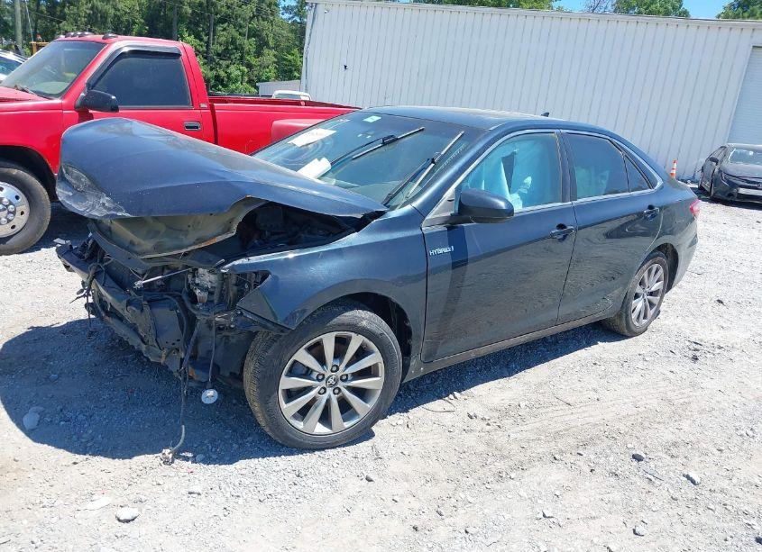 Photo 2 of 2017 Toyota Camry HYBRID XLE (VIN 4T1BD1FK1HU228584)