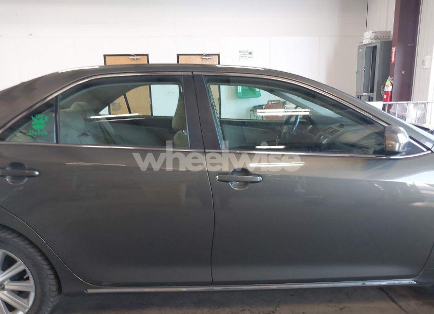 Photo 13 of 2012 Toyota Camry HYBRID XLE (VIN 4T1BD1FK2CU005639)