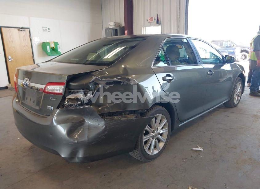Photo 4 of 2012 Toyota Camry HYBRID XLE (VIN 4T1BD1FK2CU005639)