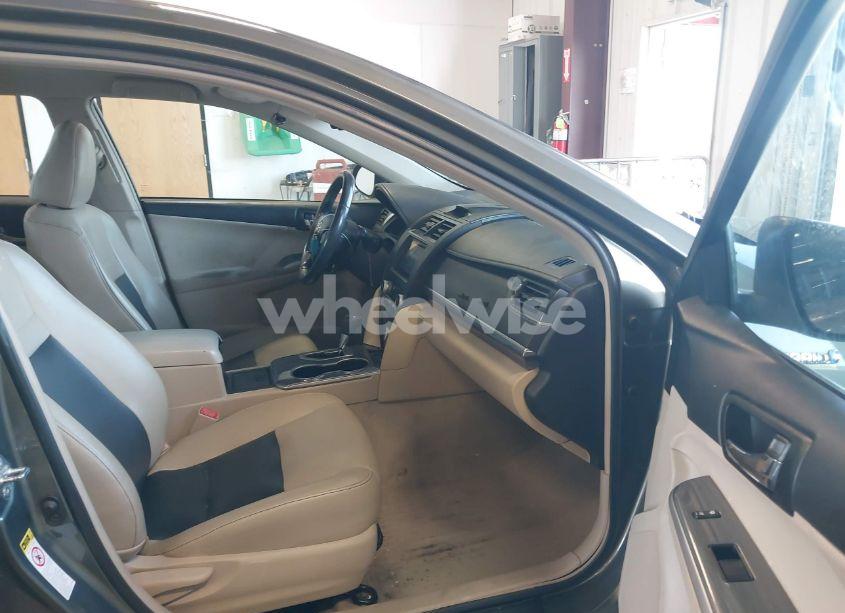 Photo 5 of 2012 Toyota Camry HYBRID XLE (VIN 4T1BD1FK2CU005639)