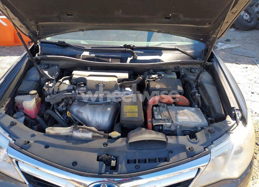 Photo 10 of 2012 Toyota Camry HYBRID XLE (VIN 4T1BD1FK2CU028936)