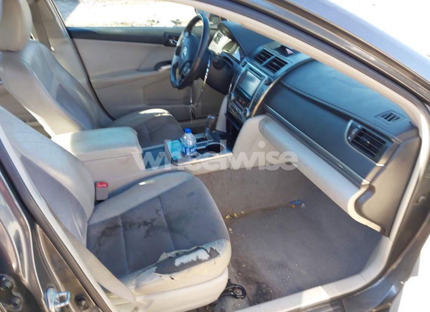 Photo 5 of 2012 Toyota Camry HYBRID XLE (VIN 4T1BD1FK2CU028936)