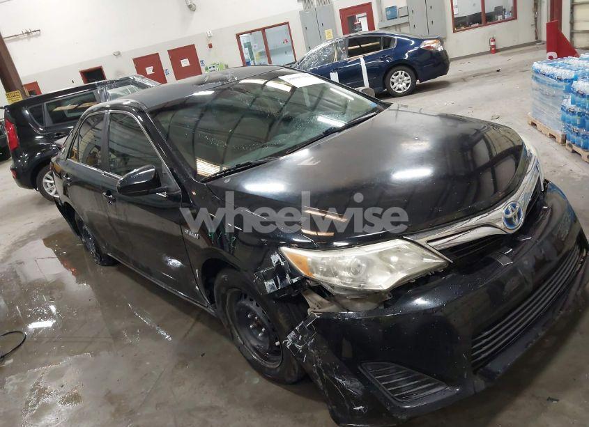 2012 Toyota Camry HYBRID LE (VIN 4T1BD1FK2CU047468) main photo