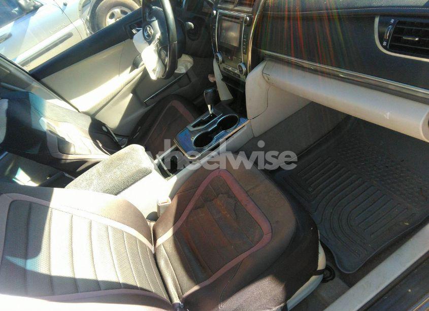 Photo 5 of 2012 Toyota Camry HYBRID XLE (VIN 4T1BD1FK2CU058681)