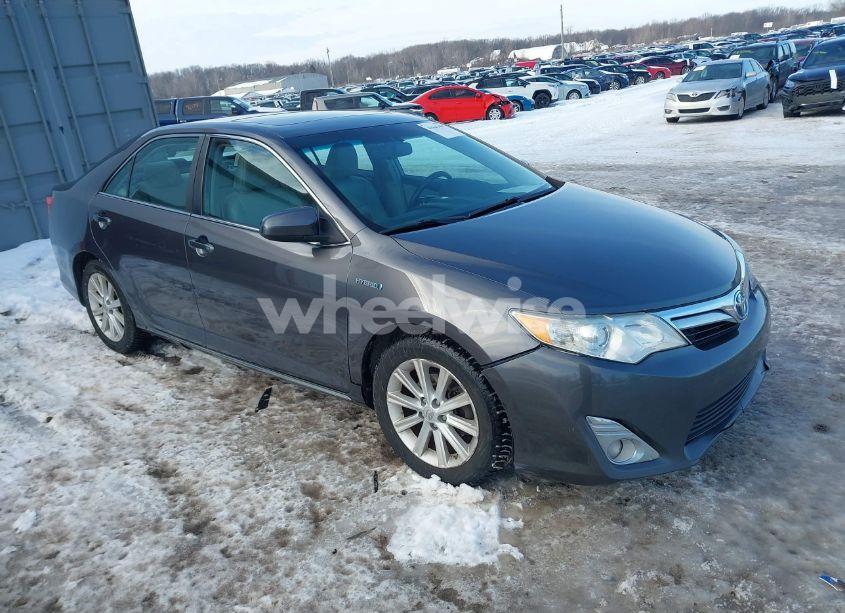 2013 Toyota Camry HYBRID XLE (VIN 4T1BD1FK2DU090595) main photo