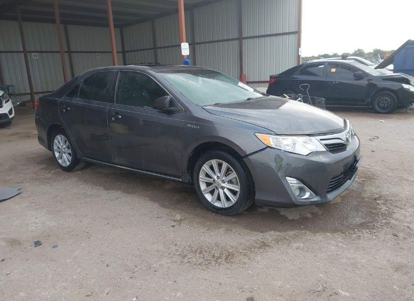 2014 Toyota Camry HYBRID XLE (VIN 4T1BD1FK2EU103914) main photo