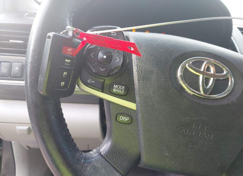 Photo 11 of 2014 Toyota Camry HYBRID XLE (VIN 4T1BD1FK2EU103914)