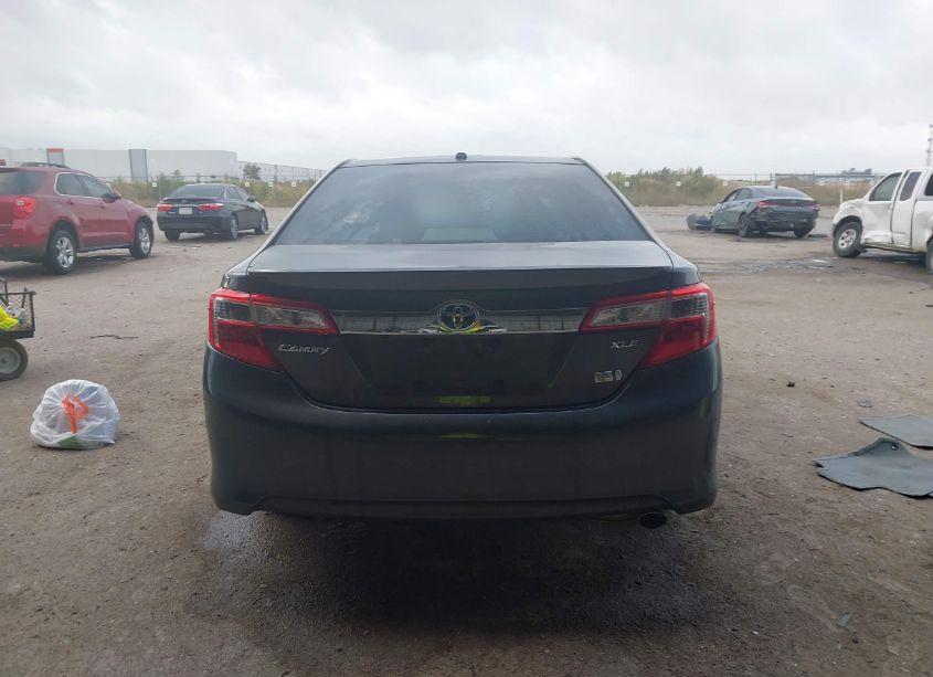 Photo 16 of 2014 Toyota Camry HYBRID XLE (VIN 4T1BD1FK2EU103914)