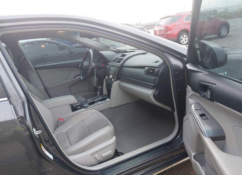 Photo 5 of 2014 Toyota Camry HYBRID XLE (VIN 4T1BD1FK2EU103914)