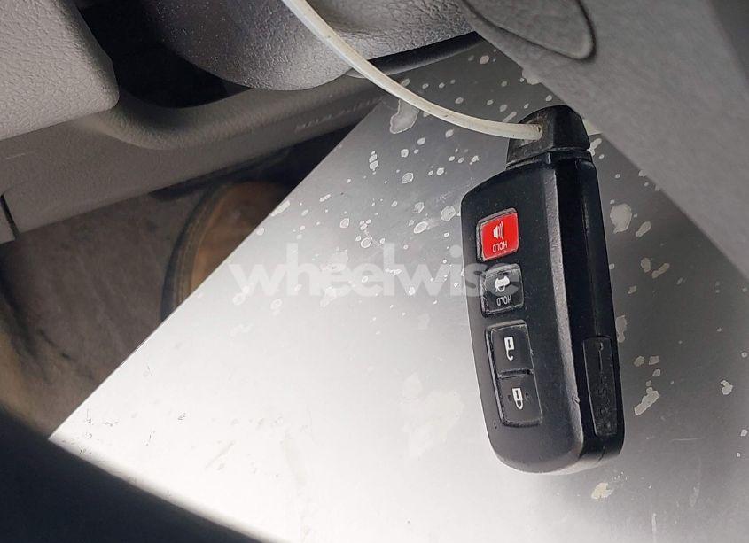 Photo 11 of 2015 Toyota Camry HYBRID LE (VIN 4T1BD1FK2FU150183)