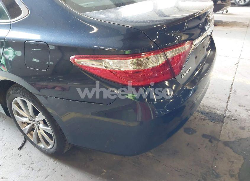 Photo 20 of 2015 Toyota Camry HYBRID XLE (VIN 4T1BD1FK2FU151947)