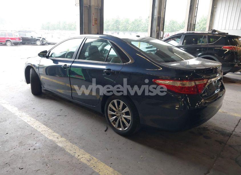 Photo 3 of 2015 Toyota Camry HYBRID XLE (VIN 4T1BD1FK2FU151947)