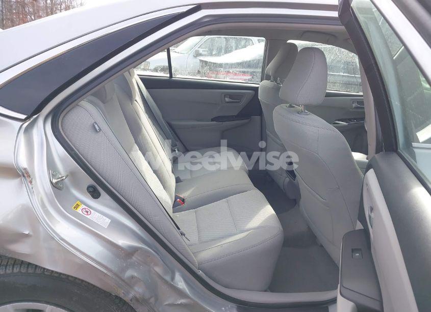 Photo 8 of 2015 Toyota Camry HYBRID LE (VIN 4T1BD1FK2FU166268)