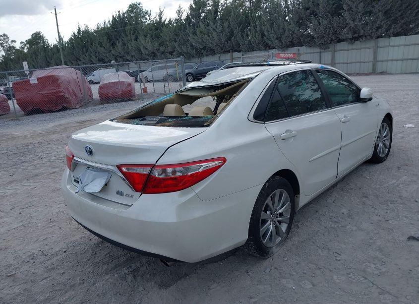 Photo 4 of 2016 Toyota Camry HYBRID XLE (VIN 4T1BD1FK2GU179944)