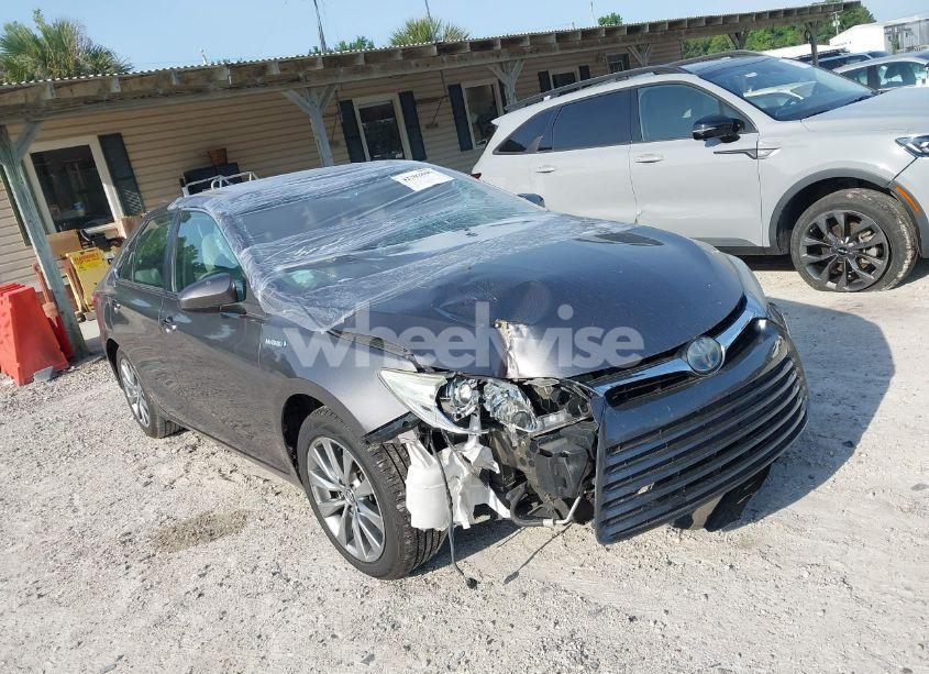 2016 Toyota Camry HYBRID LE/SE/XLE (VIN 4T1BD1FK2GU180348) main photo