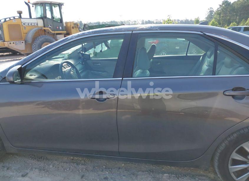 Photo 14 of 2016 Toyota Camry HYBRID LE/SE/XLE (VIN 4T1BD1FK2GU180348)