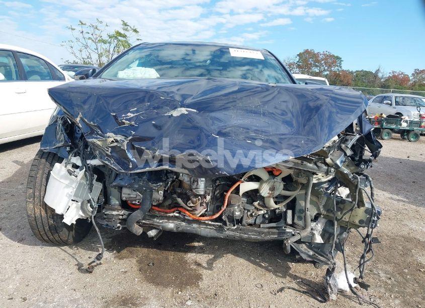 Photo 12 of 2016 Toyota Camry HYBRID XLE (VIN 4T1BD1FK2GU182147)