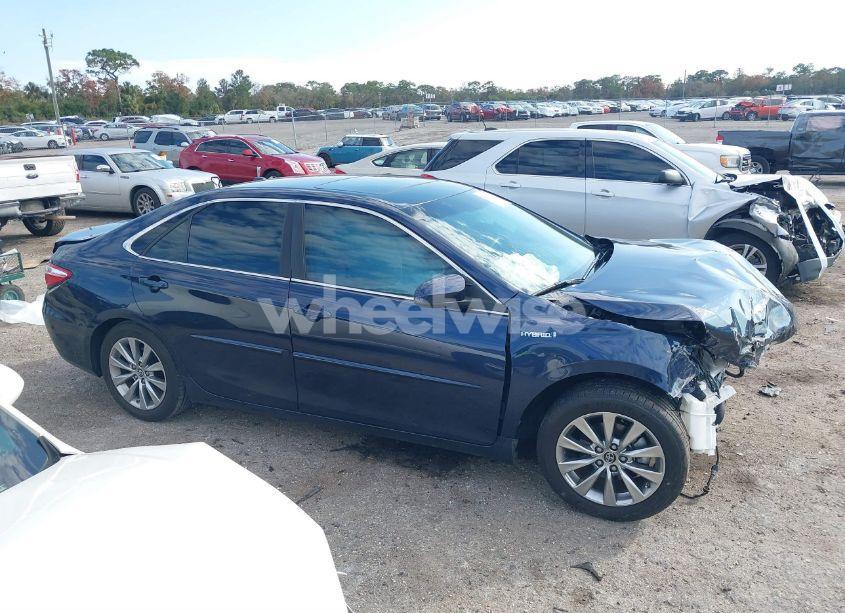 Photo 13 of 2016 Toyota Camry HYBRID XLE (VIN 4T1BD1FK2GU182147)