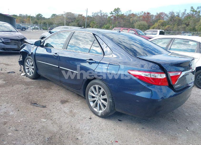 Photo 3 of 2016 Toyota Camry HYBRID XLE (VIN 4T1BD1FK2GU182147)